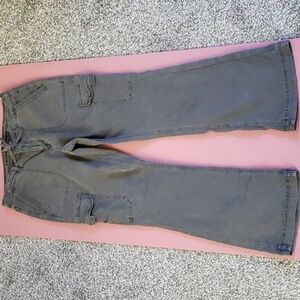 American Eagle Classic Boot Cut Cargo Pant